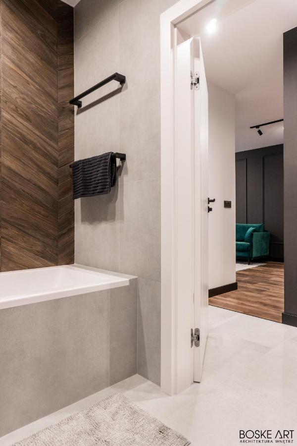 Stylowy Apartament W Centrum Poznania المظهر الخارجي الصورة